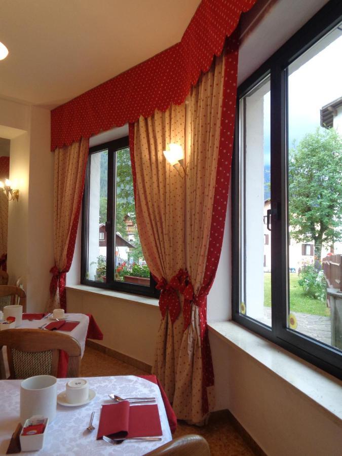 Hotel Garni Suisse San Martino Di Castrozza Exteriér fotografie